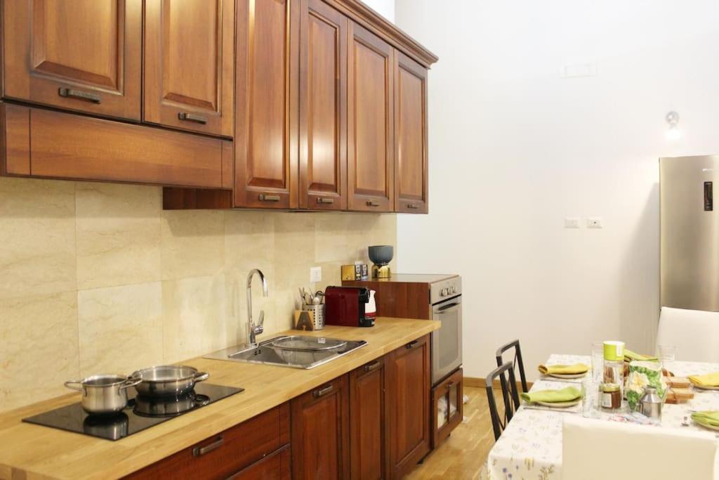 Easy Napoli Duomo Apartment Exterior photo